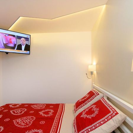 Appartement Le 24 à Les Deux Alpes Extérieur photo
